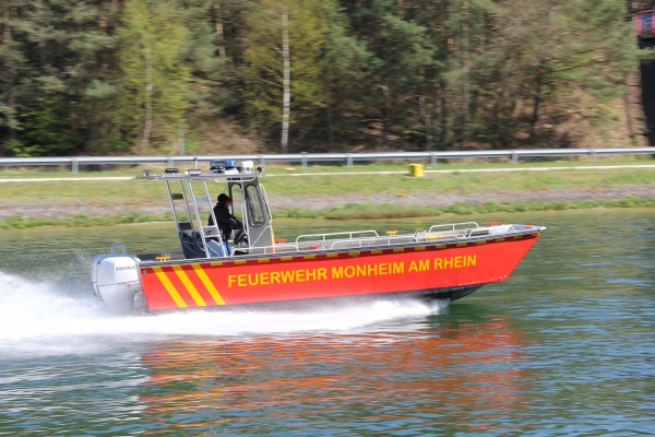 Arbeitsboot, Feuerwehrboot und Rettungsboot: Modell VB-7724-A - Bild 5