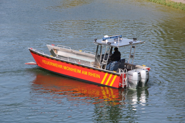 Arbeitsboot, Feuerwehrboot und Rettungsboot: Modell VB-7724-A - Bild 6